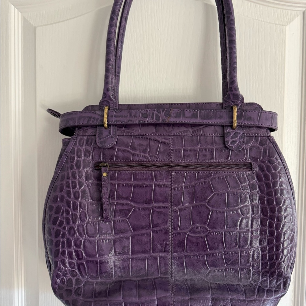 Michael Rome  Designs Croco Embossed Leather Purple Purse - Picture 3 of 15